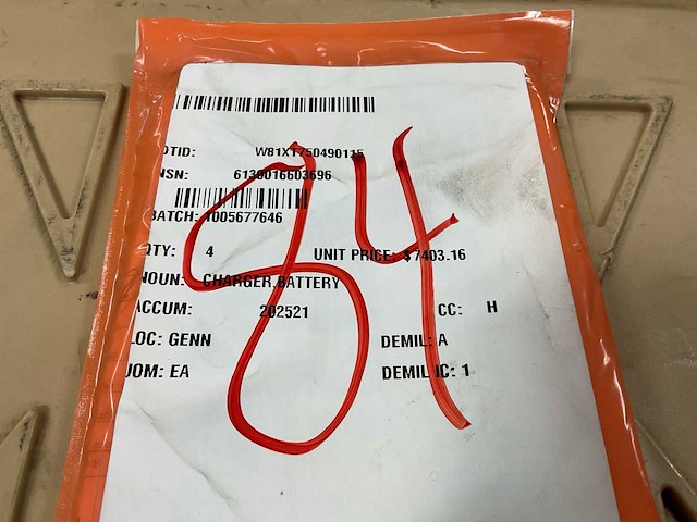 Bren-tronics inc. btc70100 battery charger - afbeelding 4 van  4