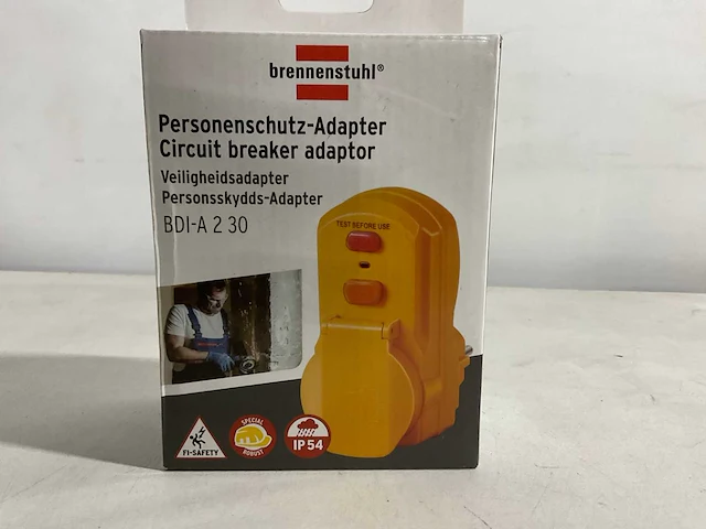 Brennenstuhl - aardlekschakelaar plug in (10x) - afbeelding 1 van  5