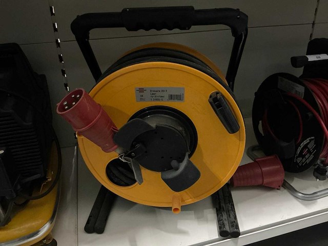 Brennenstuhl brobusta 380 r - afbeelding 1 van  2