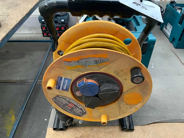 Brennenstuhl stroomhaspel (2x) - afbeelding 3 van  3