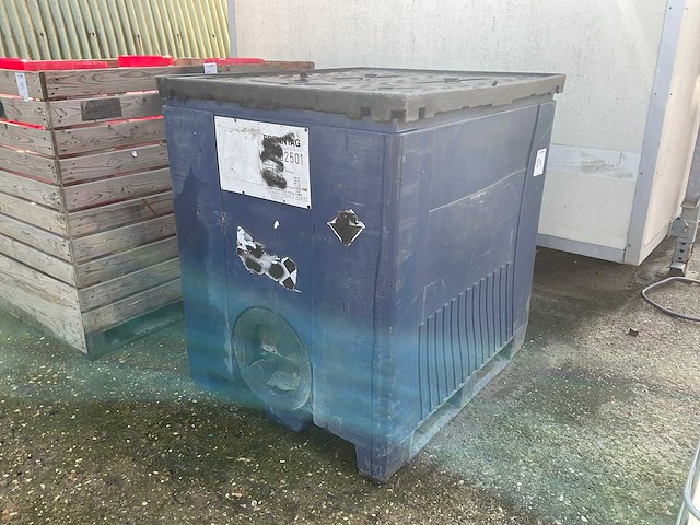 Brenntag container - afbeelding 2 van  2