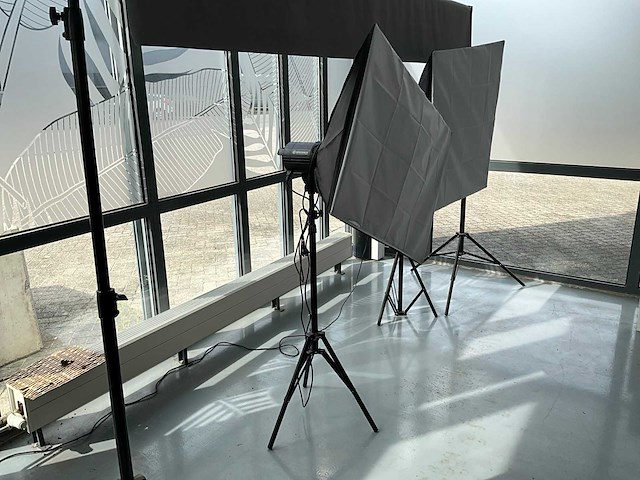 Bresser br-60s led studiolamp met softbox (2x) - afbeelding 2 van  3