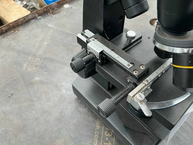 Bresser lcd micro microscoop - afbeelding 4 van  6