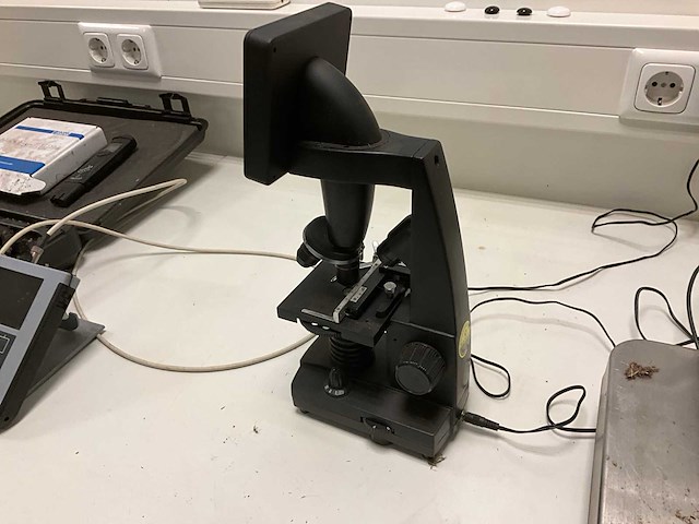 Bresser lcd microscope digitaal - afbeelding 3 van  5