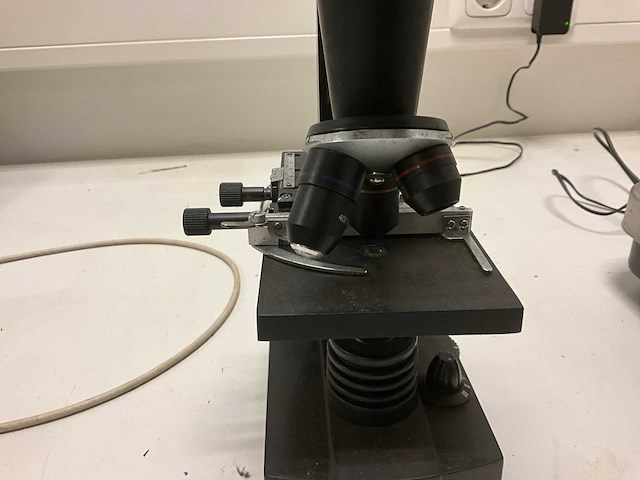 Bresser lcd microscope digitaal - afbeelding 4 van  5