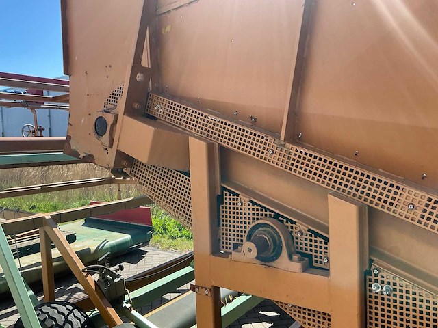 Breston stortbak - afbeelding 13 van  32