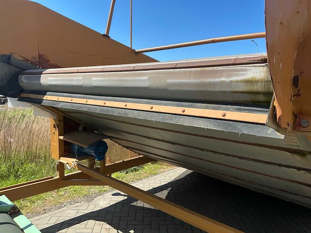 Breston stortbak - afbeelding 15 van  32