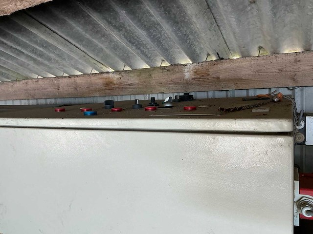 Breston stortbak - afbeelding 28 van  32