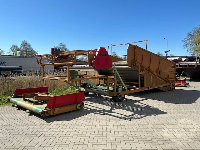 Breston stortbak - afbeelding 26 van  32