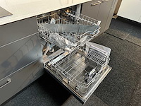 Bribus keuken - 329cm v.v. bosch inbouwapparatuur, composiet werkblad, kleur u1233 grafiet (showroommodel) - afbeelding 4 van  27