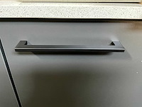 Bribus keuken - 329cm v.v. bosch inbouwapparatuur, composiet werkblad, kleur u1233 grafiet (showroommodel) - afbeelding 18 van  27