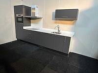 Bribus keuken - 329cm v.v. bosch inbouwapparatuur, composiet werkblad, kleur u1233 grafiet (showroommodel) - afbeelding 12 van  27
