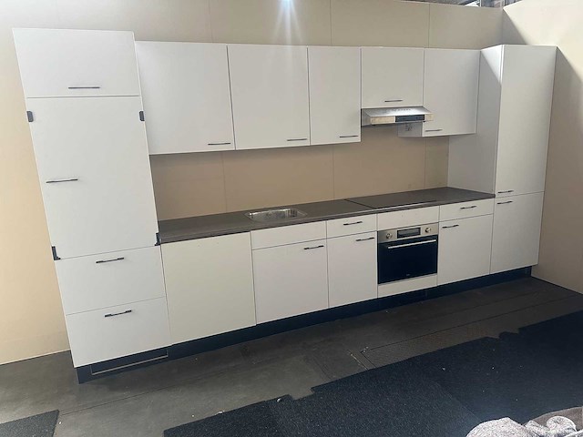 Bribus keuken v.v. etna inbouwapparatuur,interblad multiplex werkblad 405cm (showroommodel) - afbeelding 4 van  11