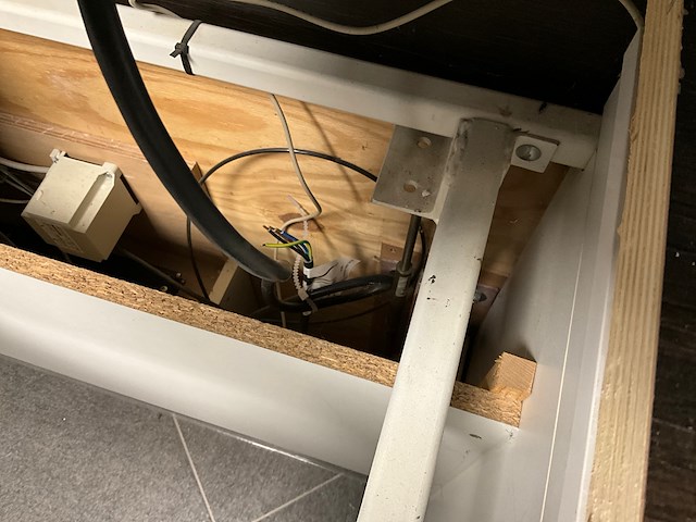 Bribus - afbeelding 12 van  16