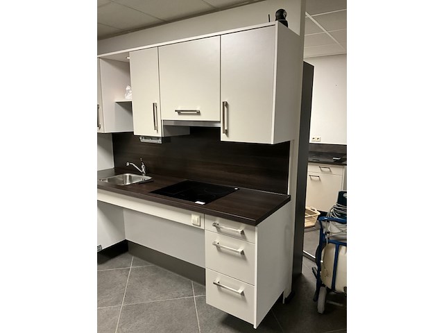 Bribus - afbeelding 3 van  16