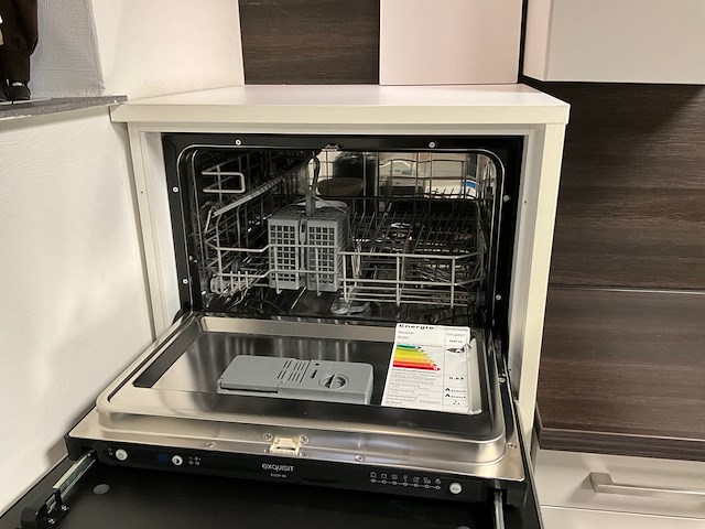 Bribus - afbeelding 8 van  16