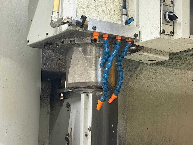 Bridgeport - vmc 1500 portal - portal milling machine - 1999 - afbeelding 3 van  7