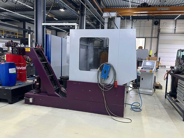 Bridgeport - vmc 1500 portal - portal milling machine - 1999 - afbeelding 10 van  19