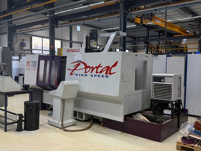 Bridgeport - vmc 1500 portal - portal milling machine - 1999 - afbeelding 13 van  23