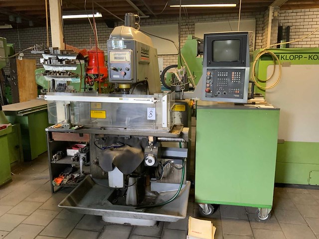 Bridgeport interact 1 mk2 cnc freesmachine - afbeelding 1 van  2