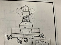 Bridgeport serie 1 handmatige verticale freesmachine - afbeelding 17 van  25