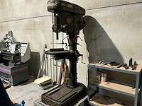 Bridgeport series i round ram kolomboormachine - afbeelding 2 van  7