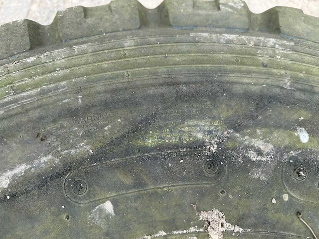 Bridgestone - band 14.00r24 - afbeelding 9 van  10