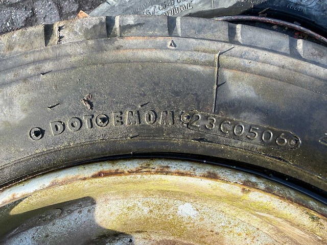 Bridgestone - band 205/65r17.5 (5x) - afbeelding 2 van  20