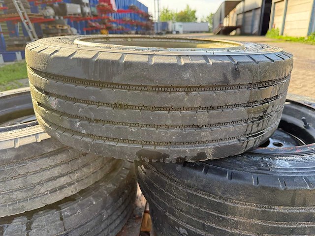 Bridgestone - band 205/65r17.5 (5x) - afbeelding 3 van  20