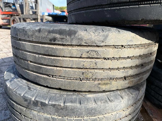 Bridgestone - band 205/65r17.5 (5x) - afbeelding 5 van  20