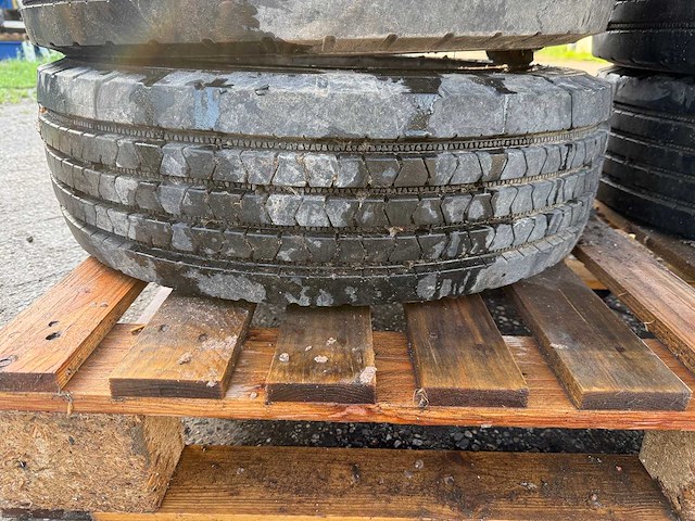 Bridgestone - band 205/65r17.5 (5x) - afbeelding 11 van  20