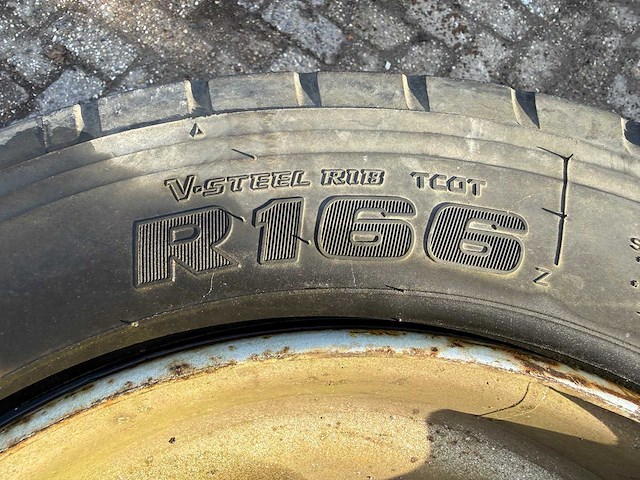 Bridgestone - band 205/65r17.5 (5x) - afbeelding 16 van  20
