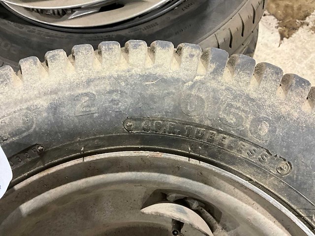 Bridgestone 22x10.50-12 gazonband (4x) - afbeelding 4 van  9