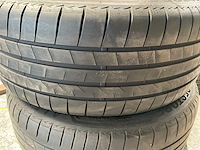 Bridgestone alenza autoband op velg, 20”, audi etron (4x) - afbeelding 1 van  7