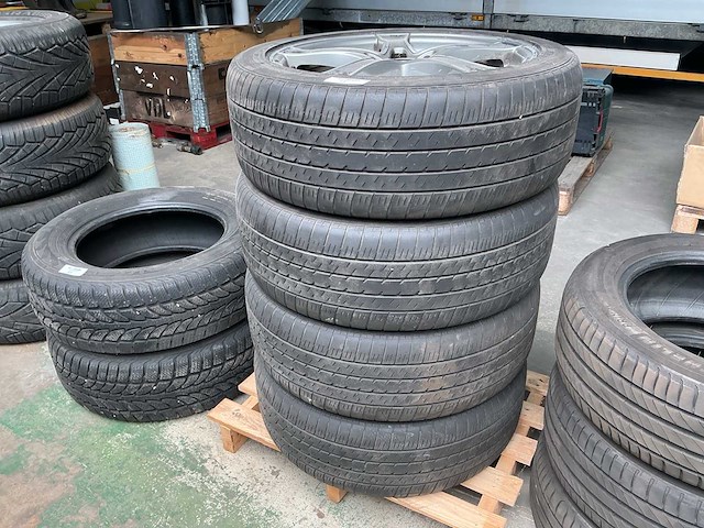 Bridgestone autoband (4x) - afbeelding 1 van  3