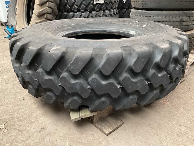 Bridgestone band - afbeelding 1 van  3