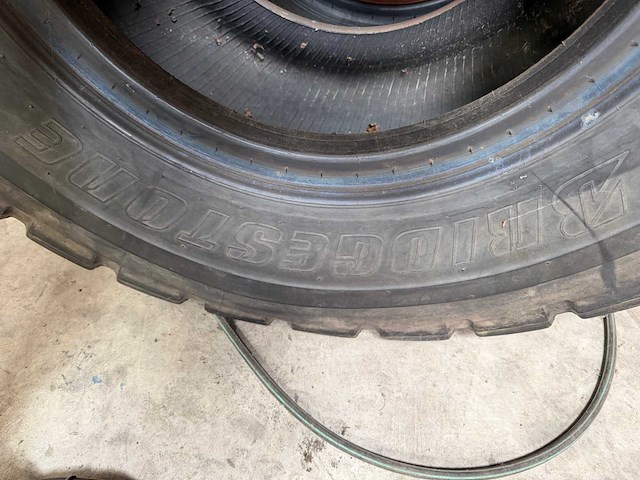 Bridgestone banden shovel 20.5r25 - afbeelding 4 van  5
