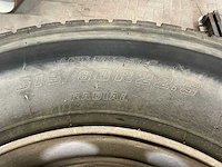 Bridgestone m729 vrachtwagen band en velg - afbeelding 5 van  5