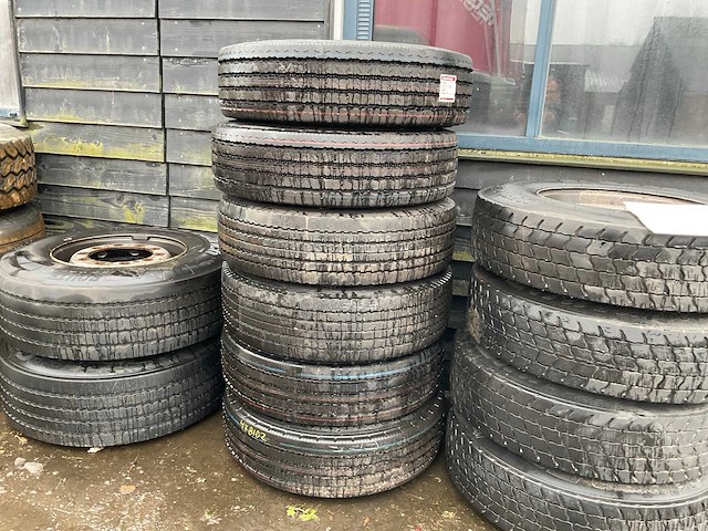 Bridgestone r294 vrachtwagenband (6x) - afbeelding 1 van  9