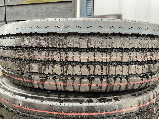 Bridgestone r294 vrachtwagenband (6x) - afbeelding 3 van  9