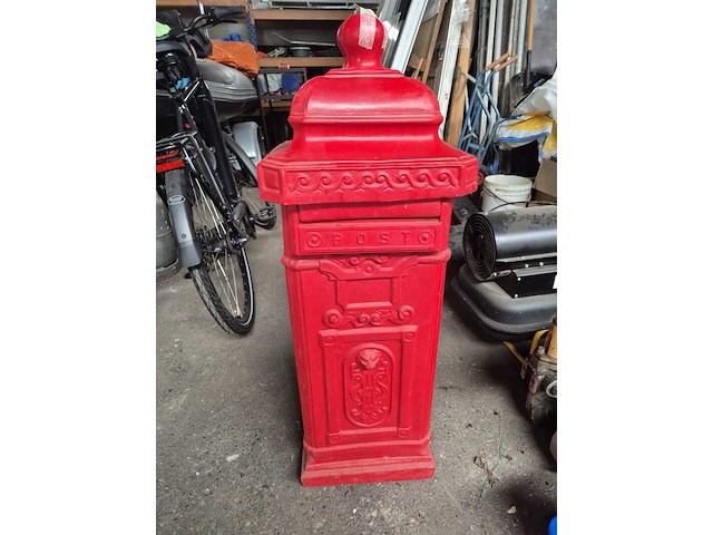 Brievenbus, rood - afbeelding 2 van  2