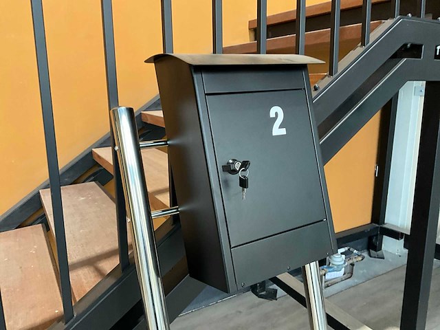 Brievenbus - afbeelding 2 van  2