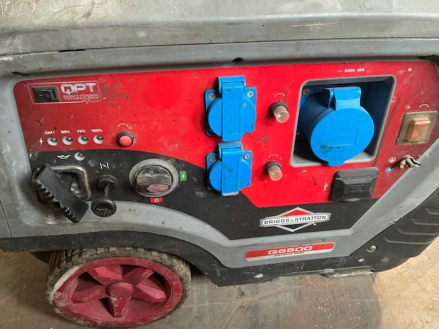 Briggs and straton q6500 geluidgedempte benzine aggregaat 6,5kva - afbeelding 6 van  7
