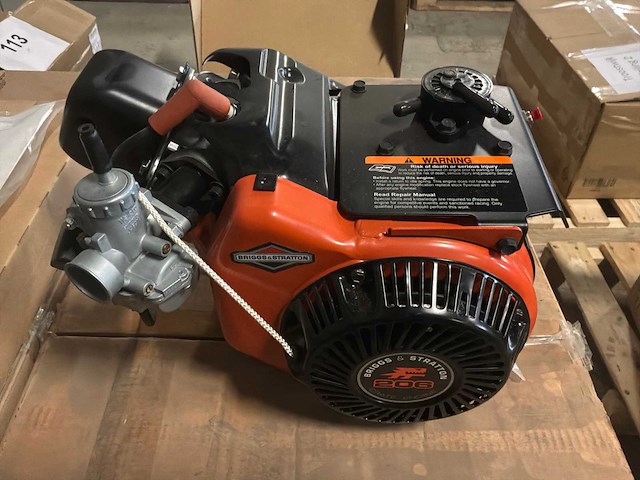 Briggs & stratton benzinemotor (4x) - afbeelding 1 van  9