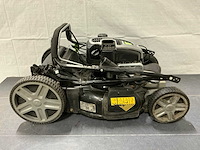 Briggs&strattion 675is grasmaaier - afbeelding 2 van  9