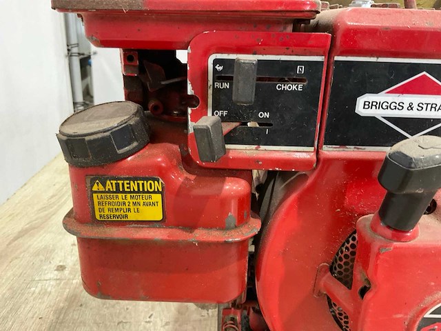 Briggs&stratton - 4hp - motor - afbeelding 6 van  8