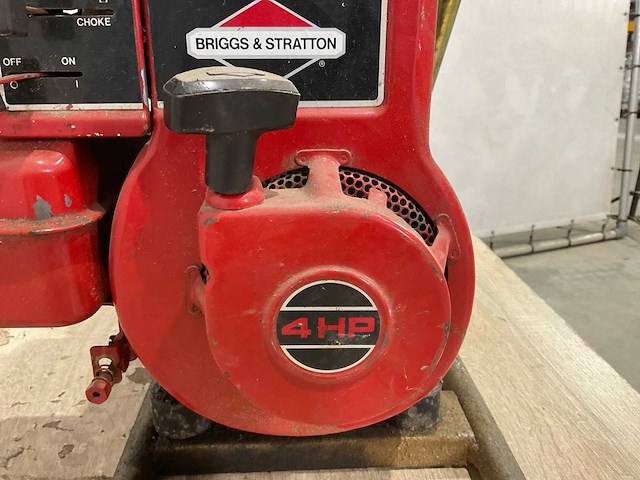 Briggs&stratton - 4hp - motor - afbeelding 7 van  8