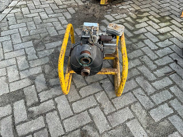 Briggs&stratton vuilwaterpomp - afbeelding 1 van  5