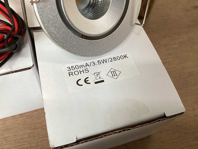 Brighton 50.04.6100 led inbouwspot 50 mm, 2800k (240x) - afbeelding 3 van  5