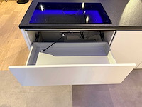 Brigitte - showroomkeuken met apparatuur - afbeelding 21 van  25